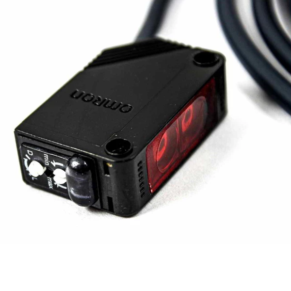 ماژول فاصله سنج نوری OMRON