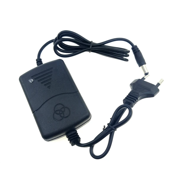 آداپتور 12 ولت 1 آمپر بین راهی